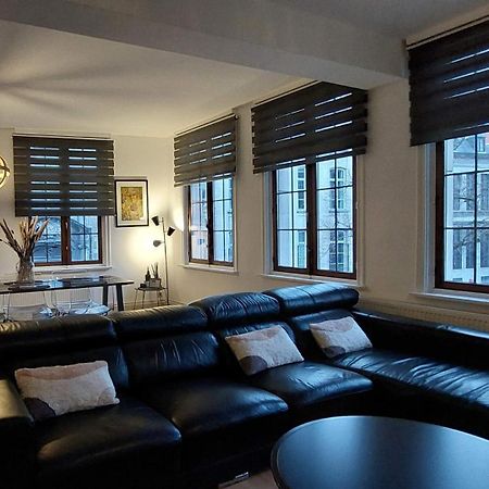 The View - Spacious 2 Bdr Appt In With View Anvers Dış mekan fotoğraf